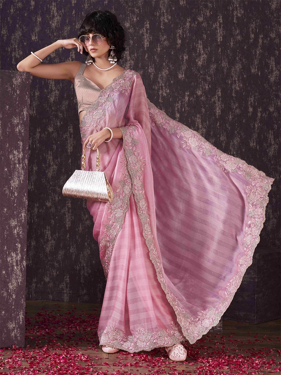 

Tikhi Imli Women Striped Embroidered Saree, Pink