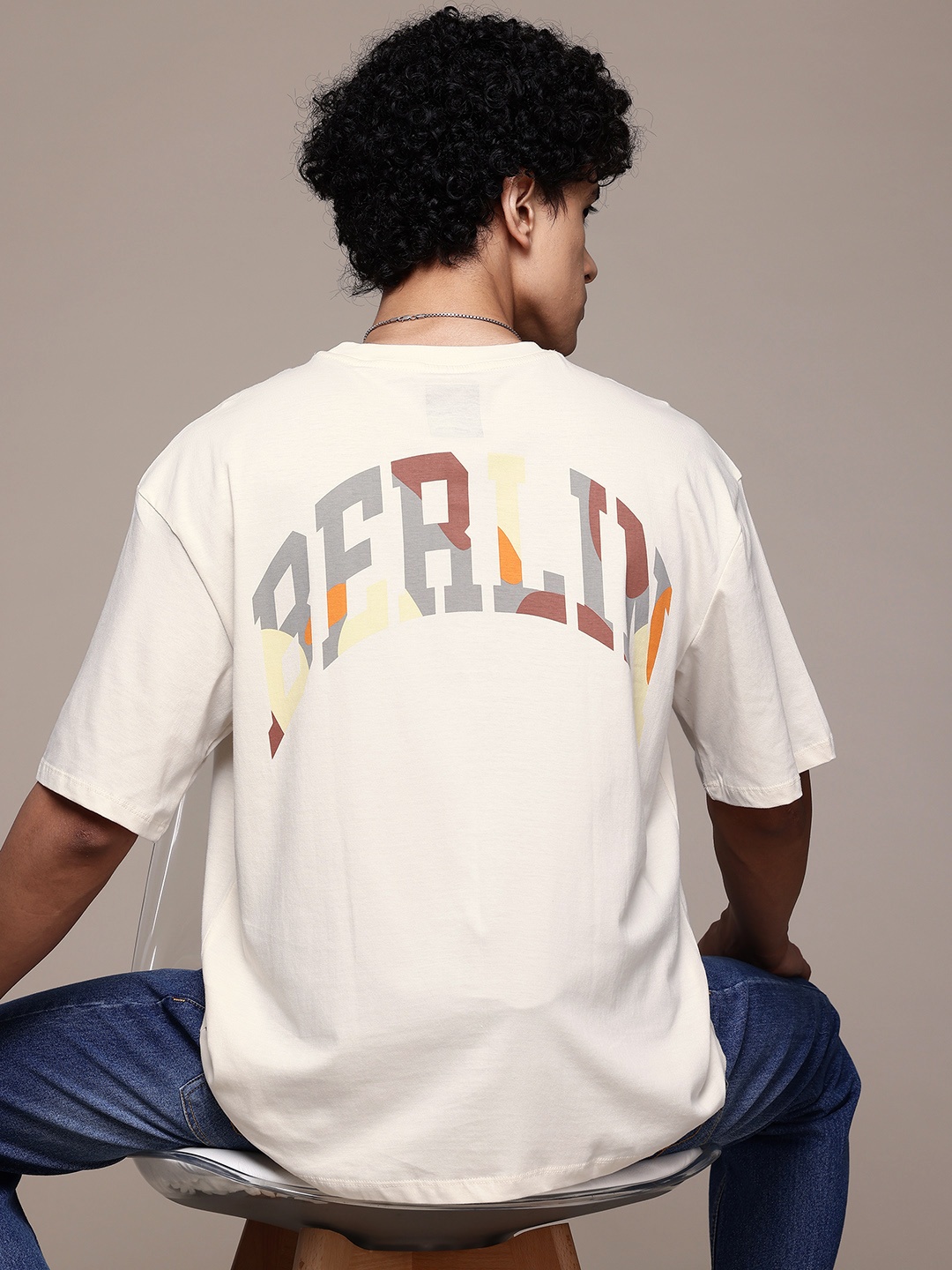 

The Roadster Lifestyle Co Printed Drop-Shoulder Sleeves Relaxed Fit Pure Cotton T-shirt, Cream
