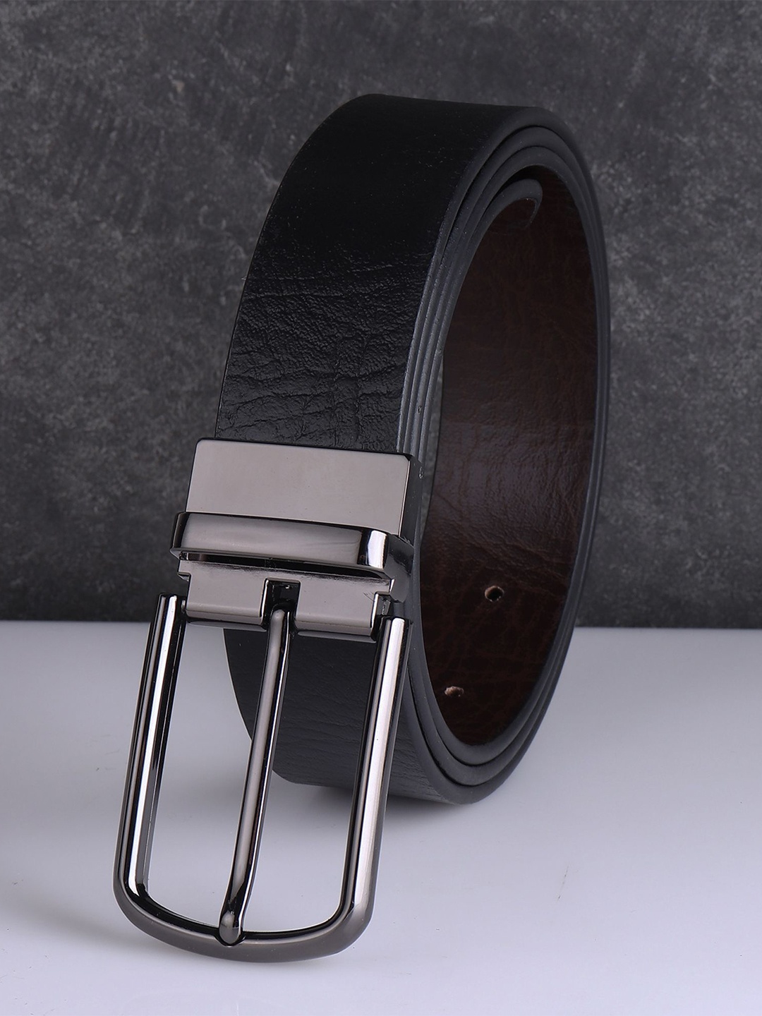 

The Roadster Lifestyle Co Men Reversible Formal Slim Belt, Black