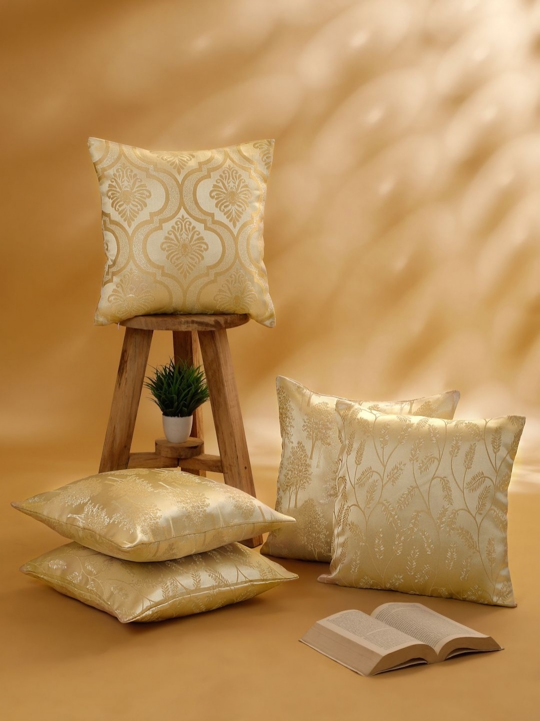 

ROSARA HOME Beige 5 Pieces Floral Square Cushion Covers