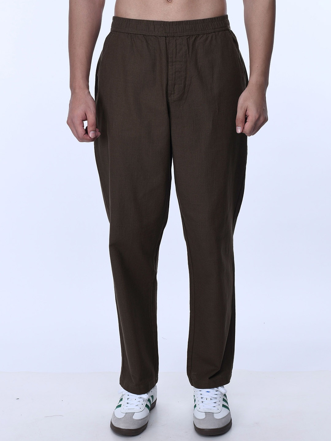 

Tailoraedge Men Relaxed Trousers, Brown