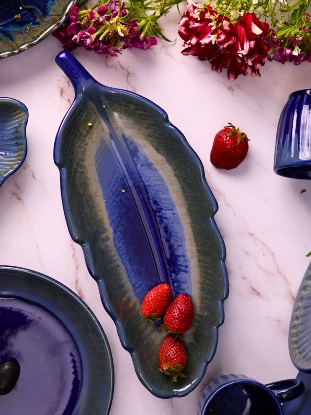 

WEAVING HOMES Blue Ceramic Food Platter