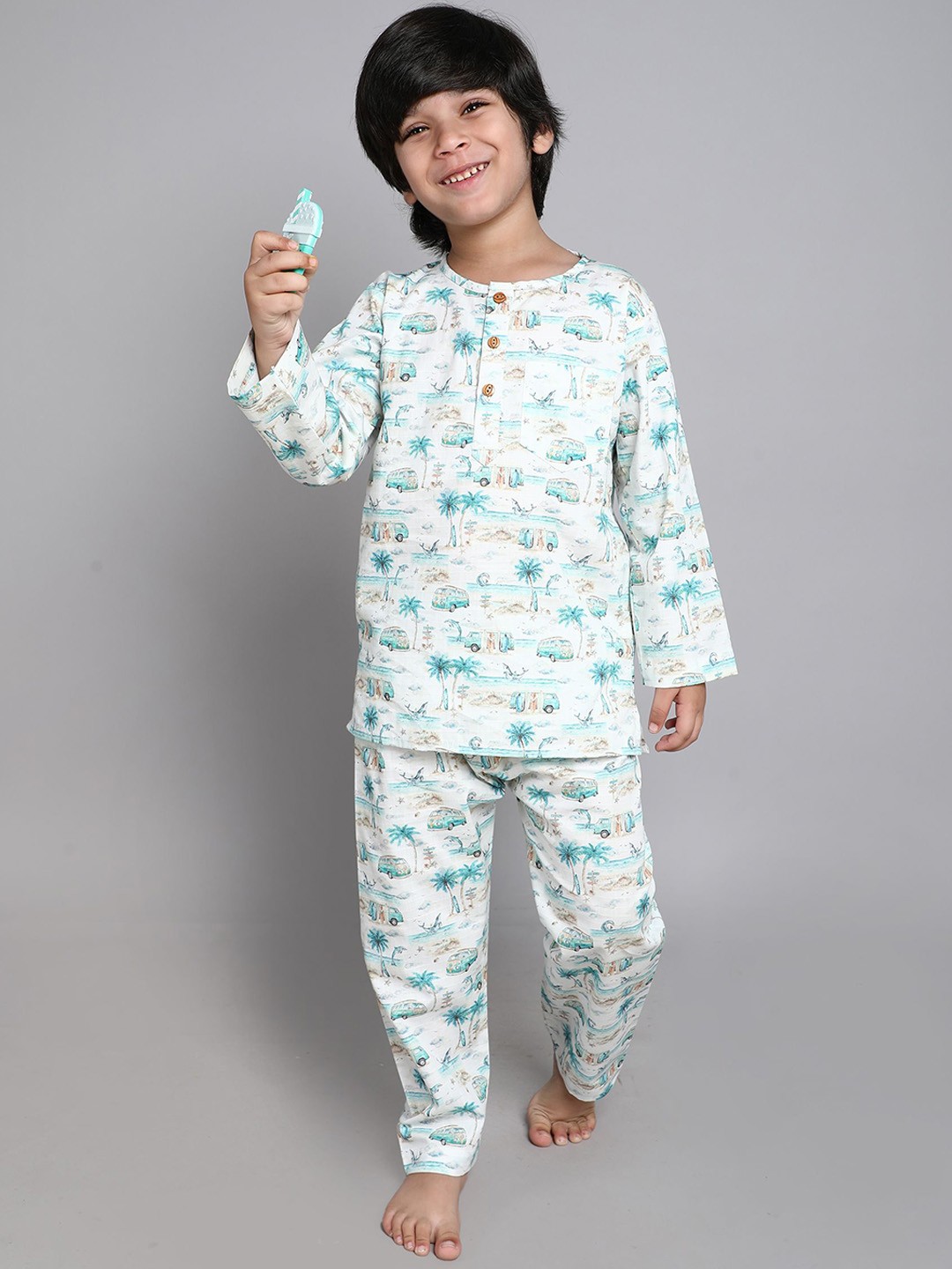 

Little Clothings Unisex Kids Printed Night suit, Cream