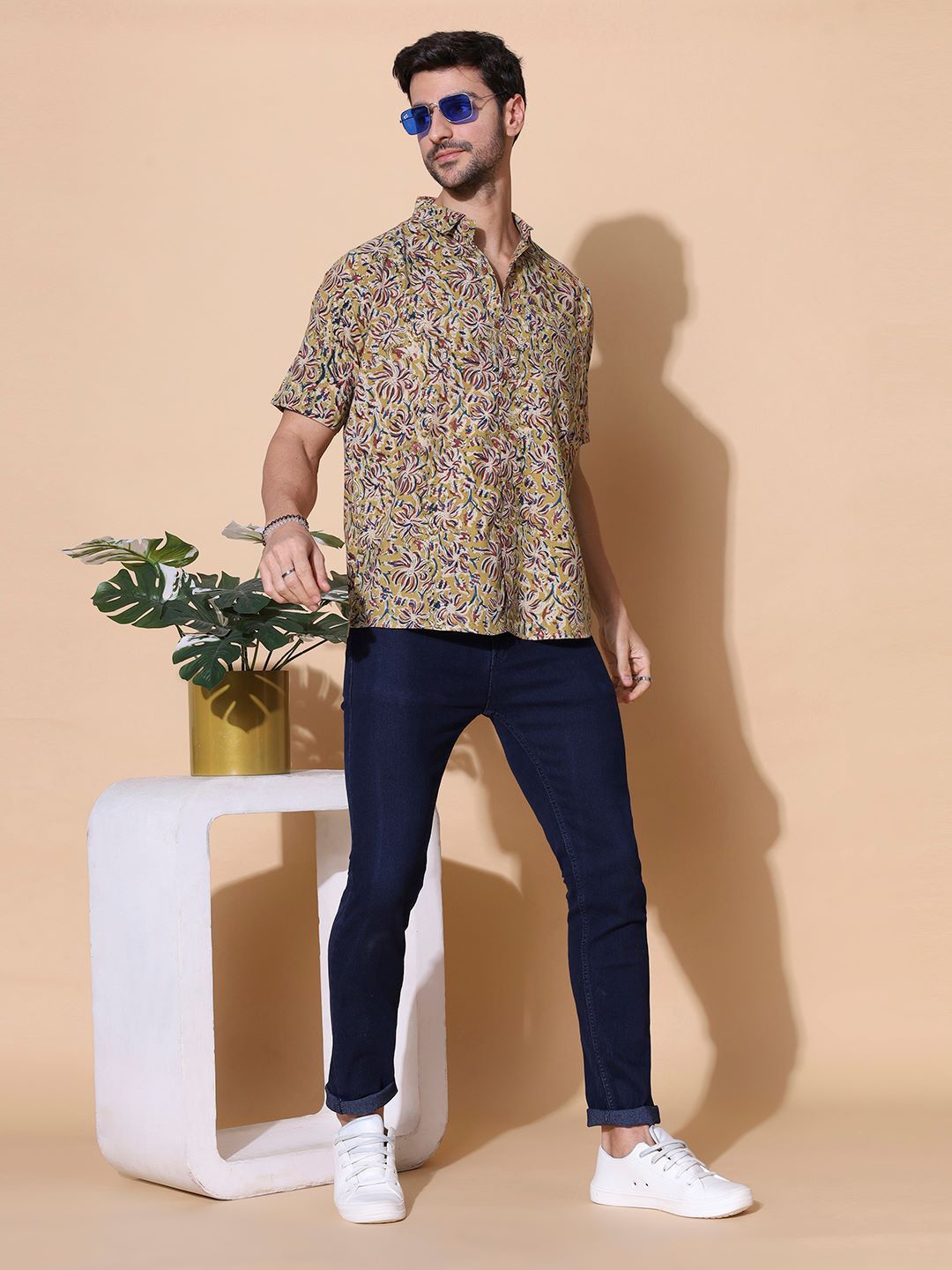 

MOSHI Men Comfort Floral Opaque Printed Casual Shirt, Green