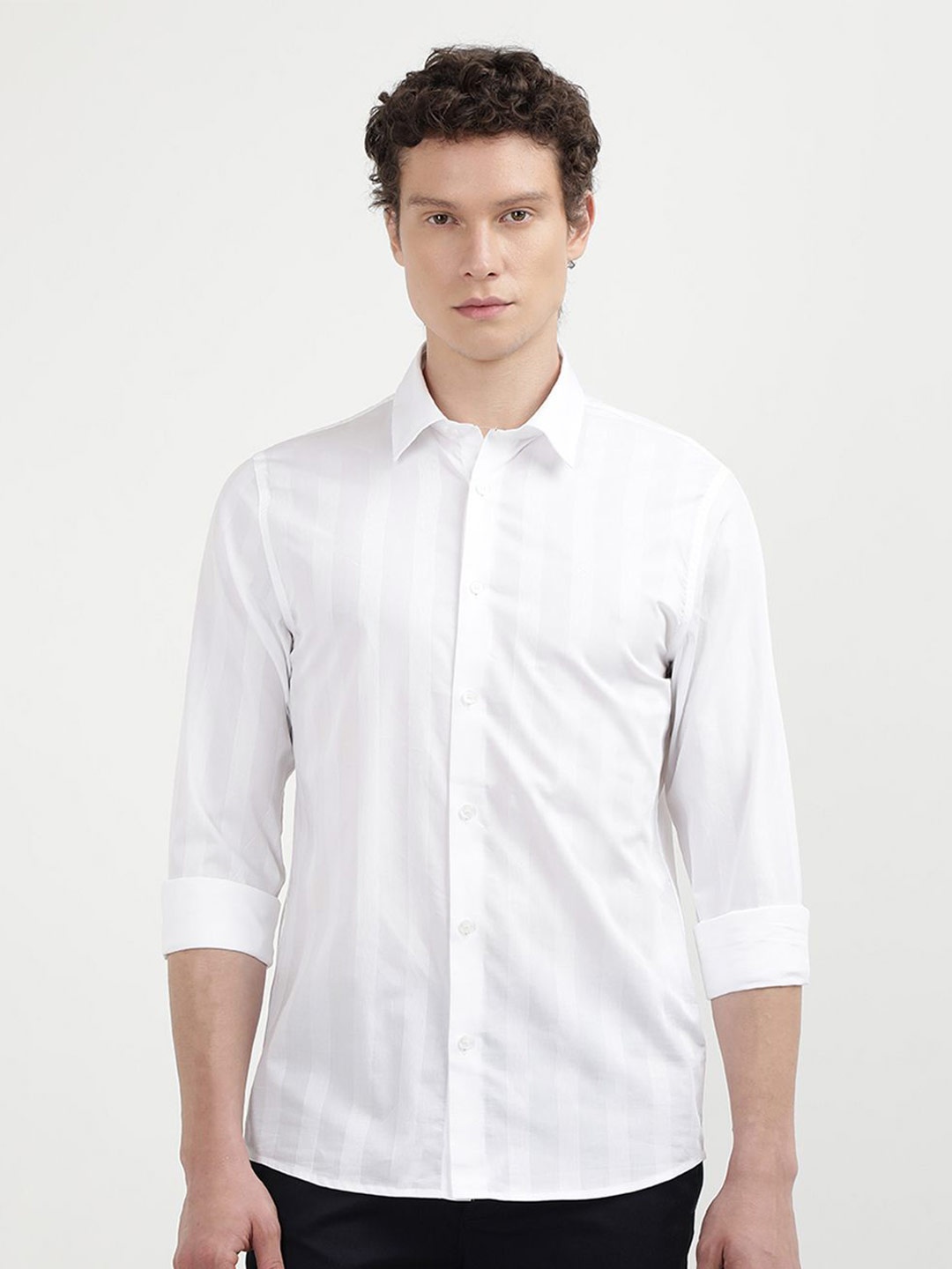 

Calvin Klein Jeans Men Opaque Striped Casual Shirt, White