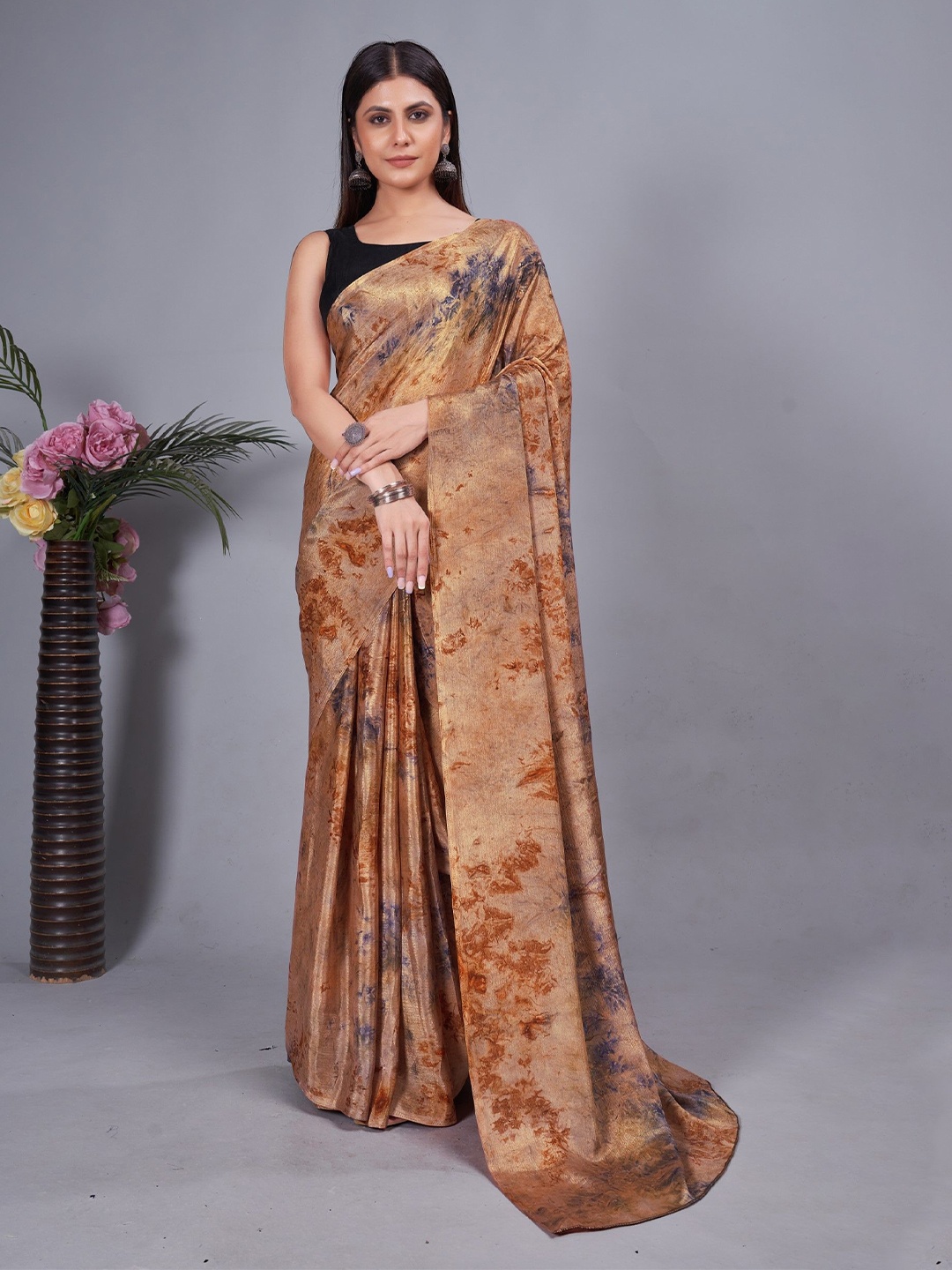 

Panzora Floral Ready to Wear Saree, Brown