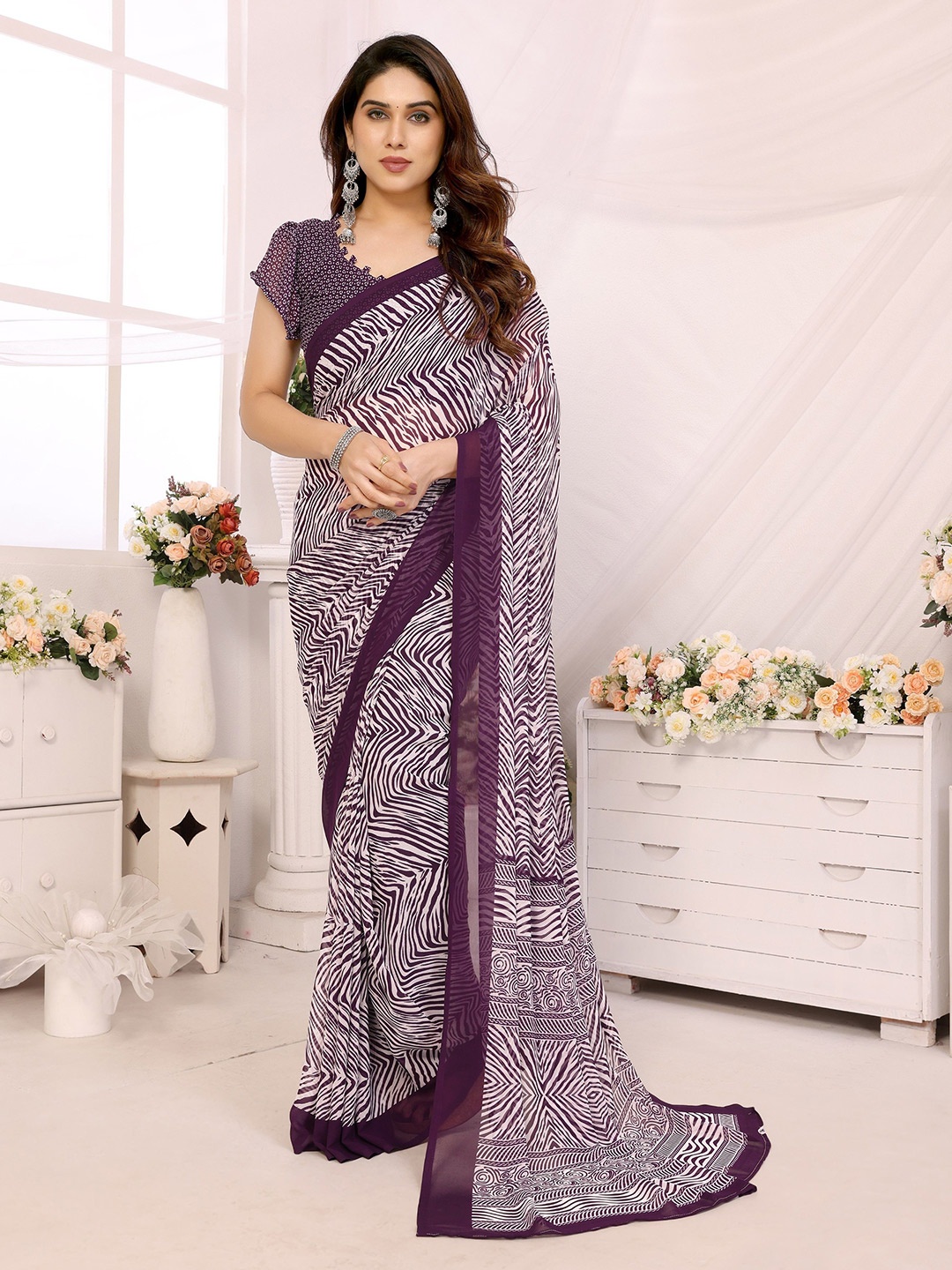 

The Textile Hub Leheriya Pure Georgette Leheriya Saree, Purple