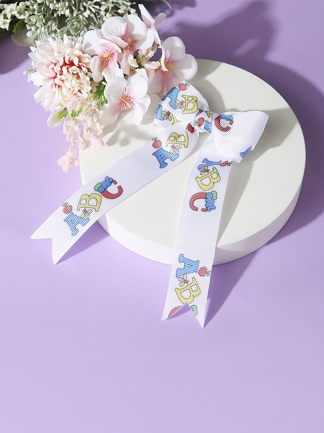 

Arendelle Girls Alligator Hair Clip, White