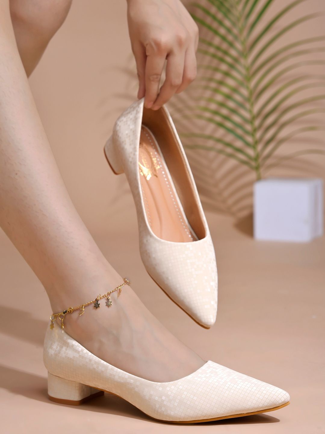 

Shoetopia Synthetic Block Heel Pumps, Cream