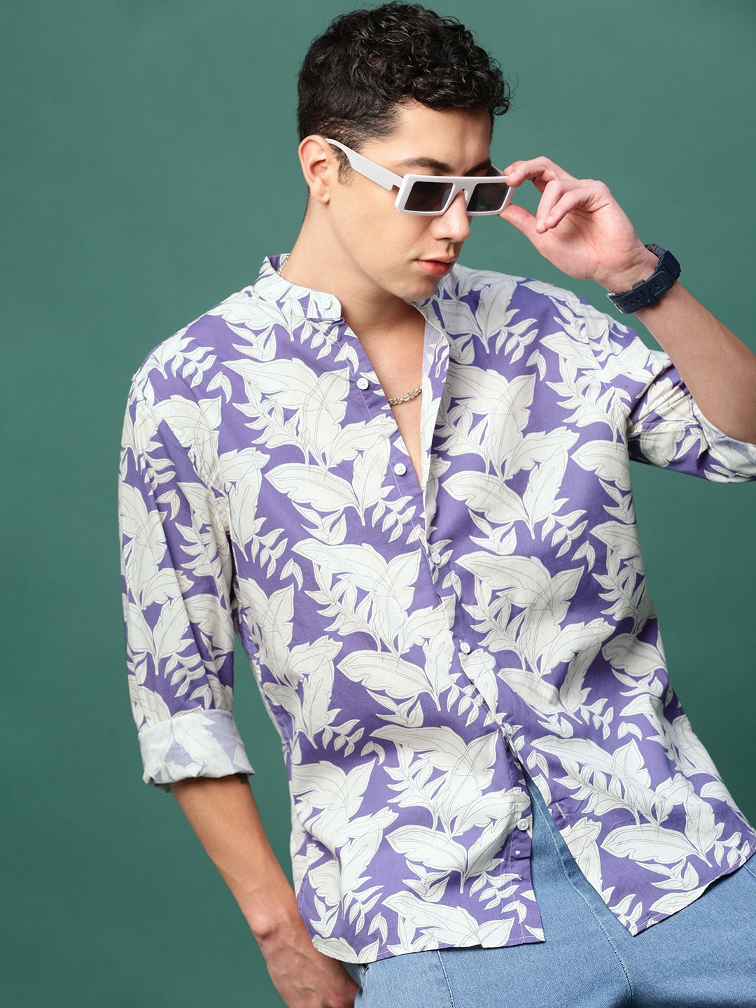 

SHOWOFF Men Standard Slim Fit Floral Opaque Printed Casual Shirt, Violet