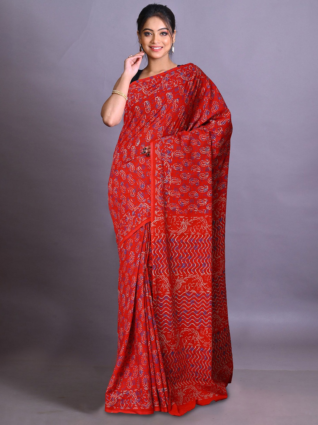 

Unnati Silks Paisley Pure Cotton Handloom Block Print Saree, Red