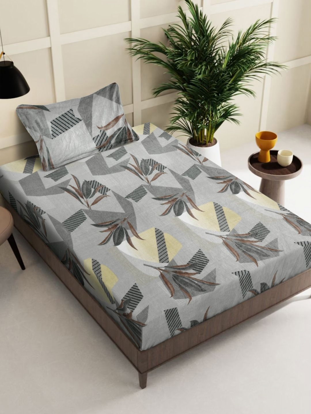 

KLOTTHE Grey & Brown Floral 300 TC Woolen Single Bed Sheet with Pillow Cover