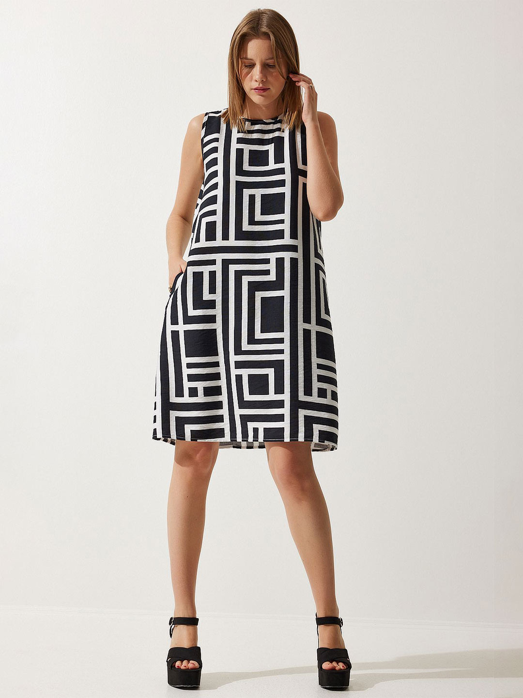 

Happiness istanbul Printed A-Line Sleeveles Dress, Na