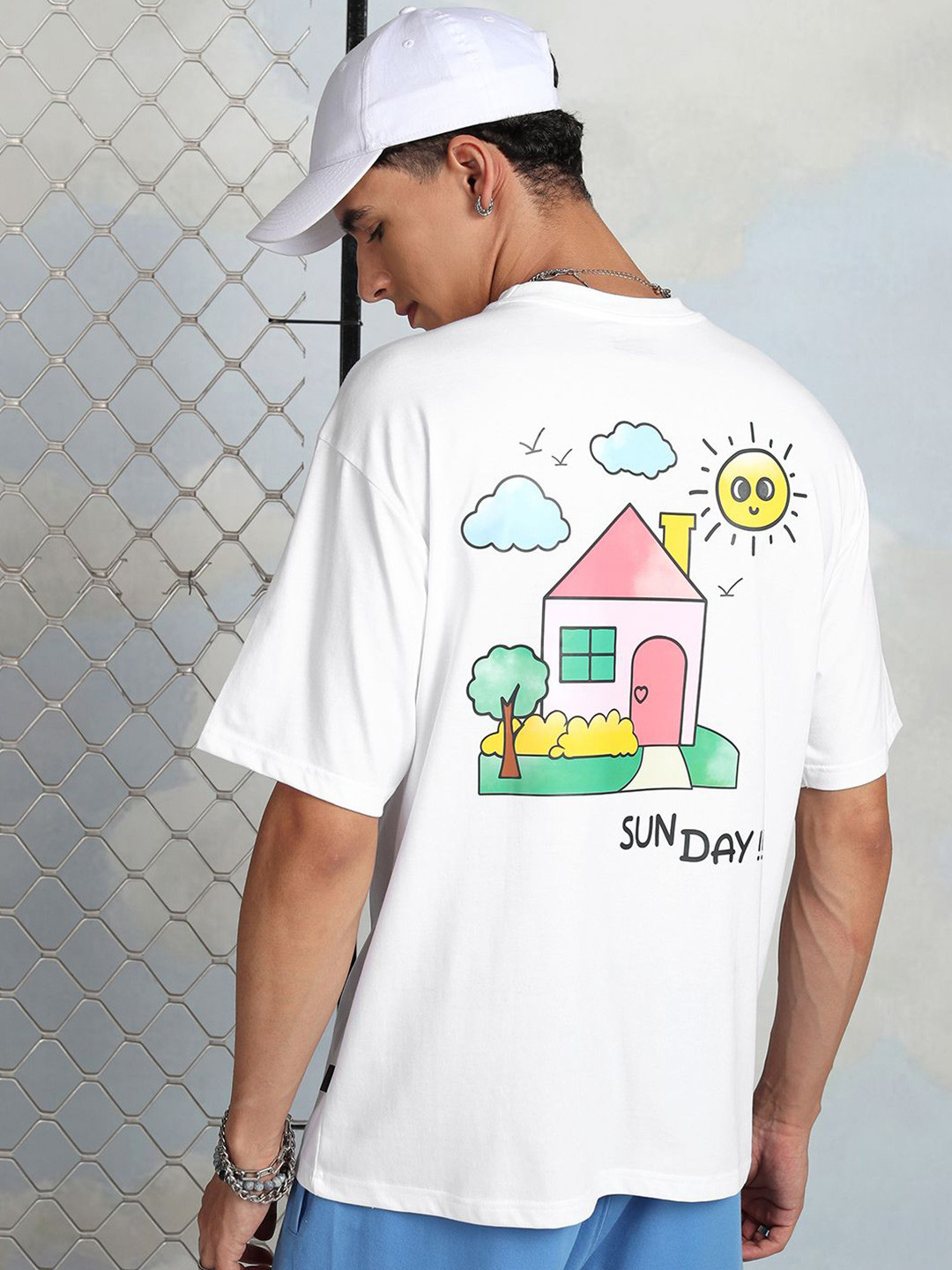 

HIGHLANDER Relaxed Fit Graphic Printed Drop-Shoulder Sleeves T-shirt, White