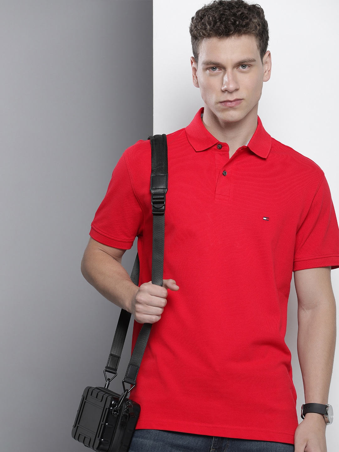 

Tommy Hilfiger Solid Polo Collar Classic Fit T-shirt, Red