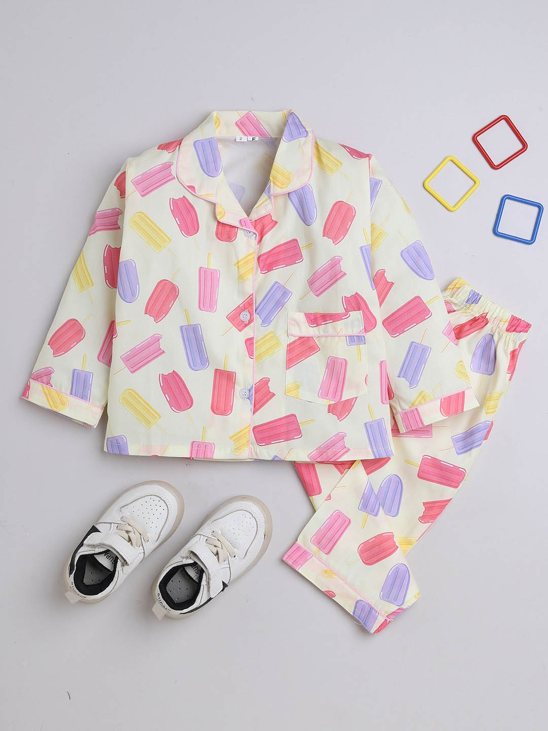 

The Magic Wand Boys Printed Night suit, Off white
