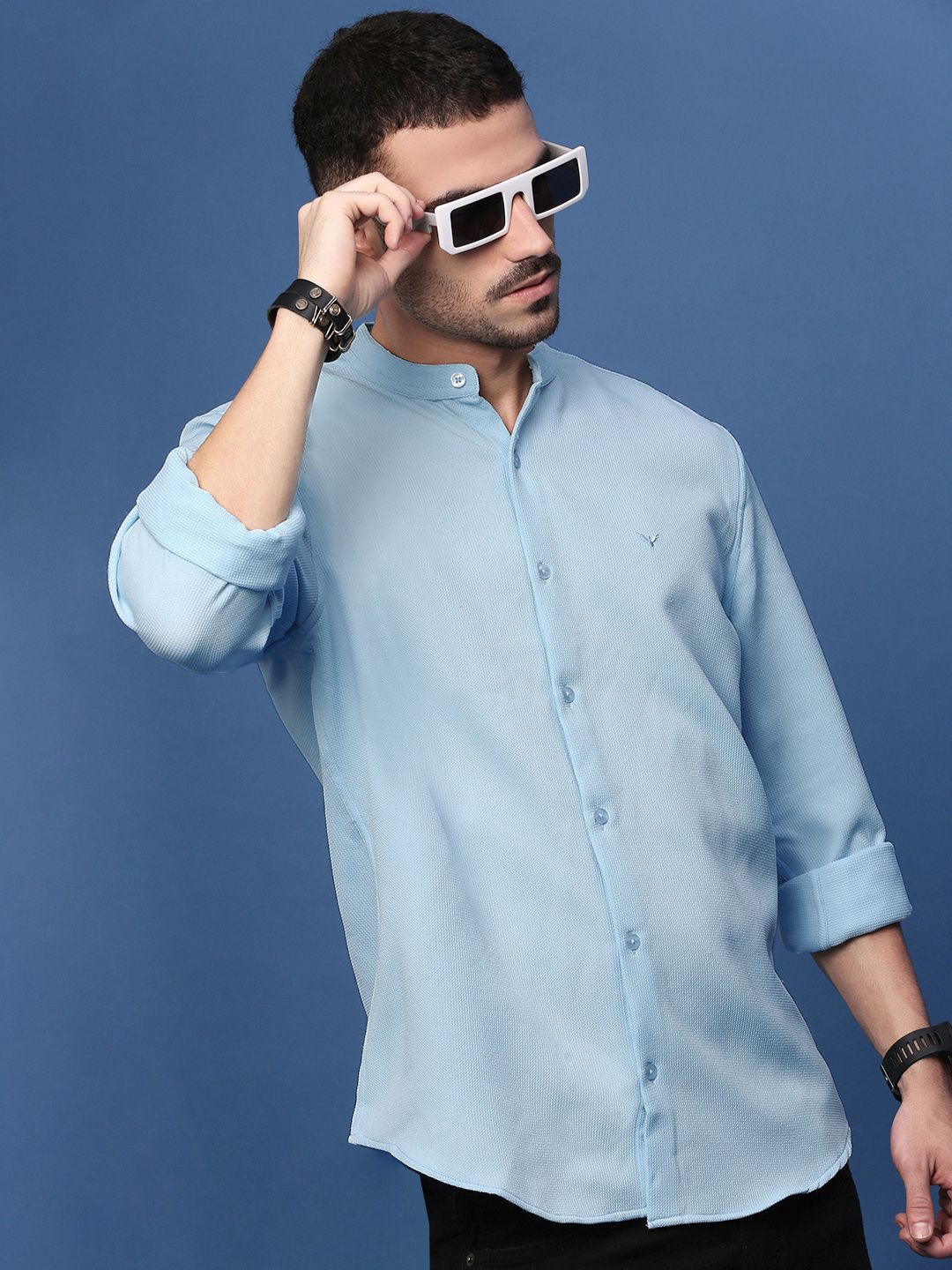 

SHOWOFF Men Standard Slim Fit Opaque Casual Shirt, Blue