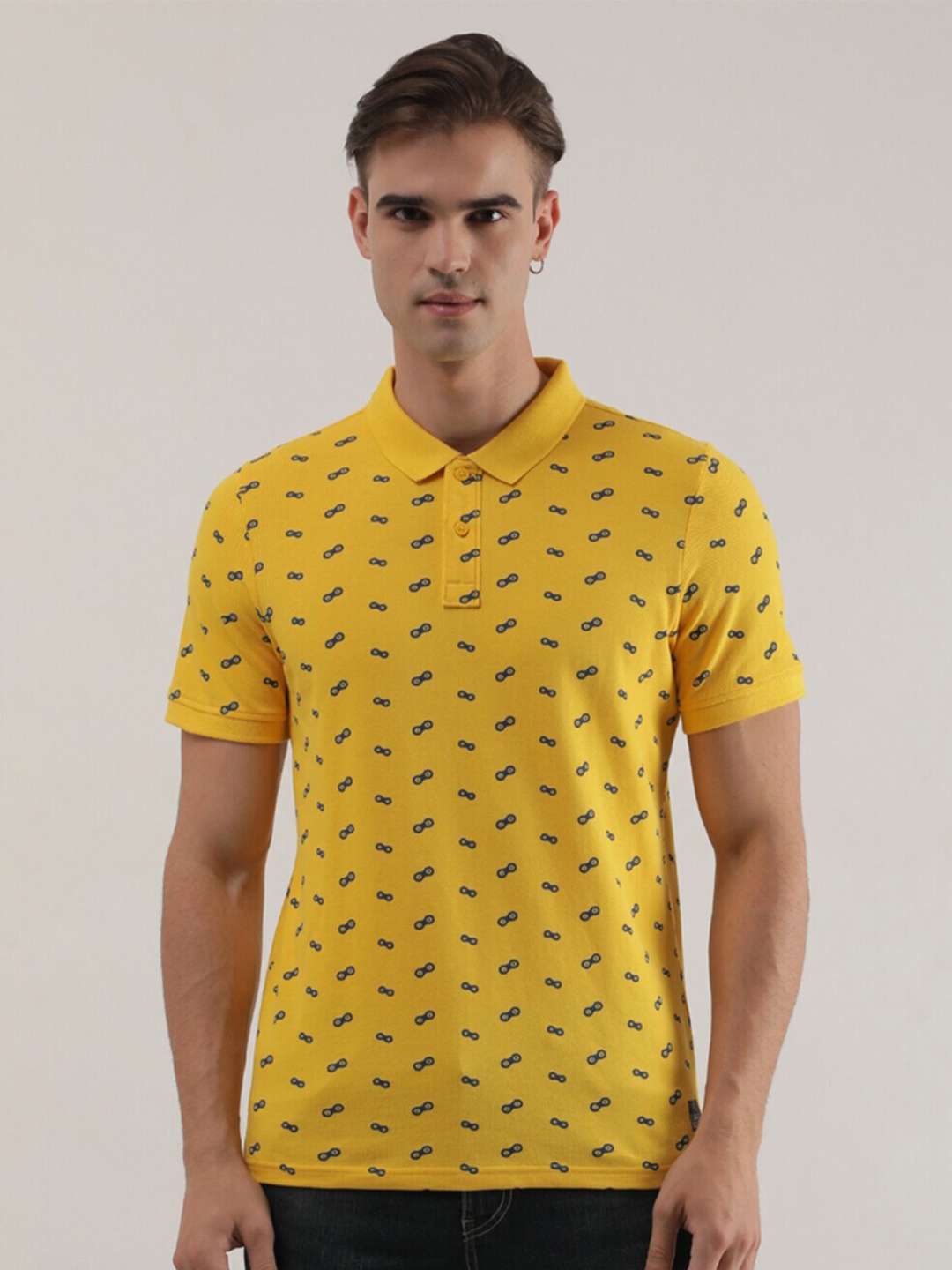 

Lee Conversational Printed Polo Collar Cotton Slim Fit T-shirt, Yellow