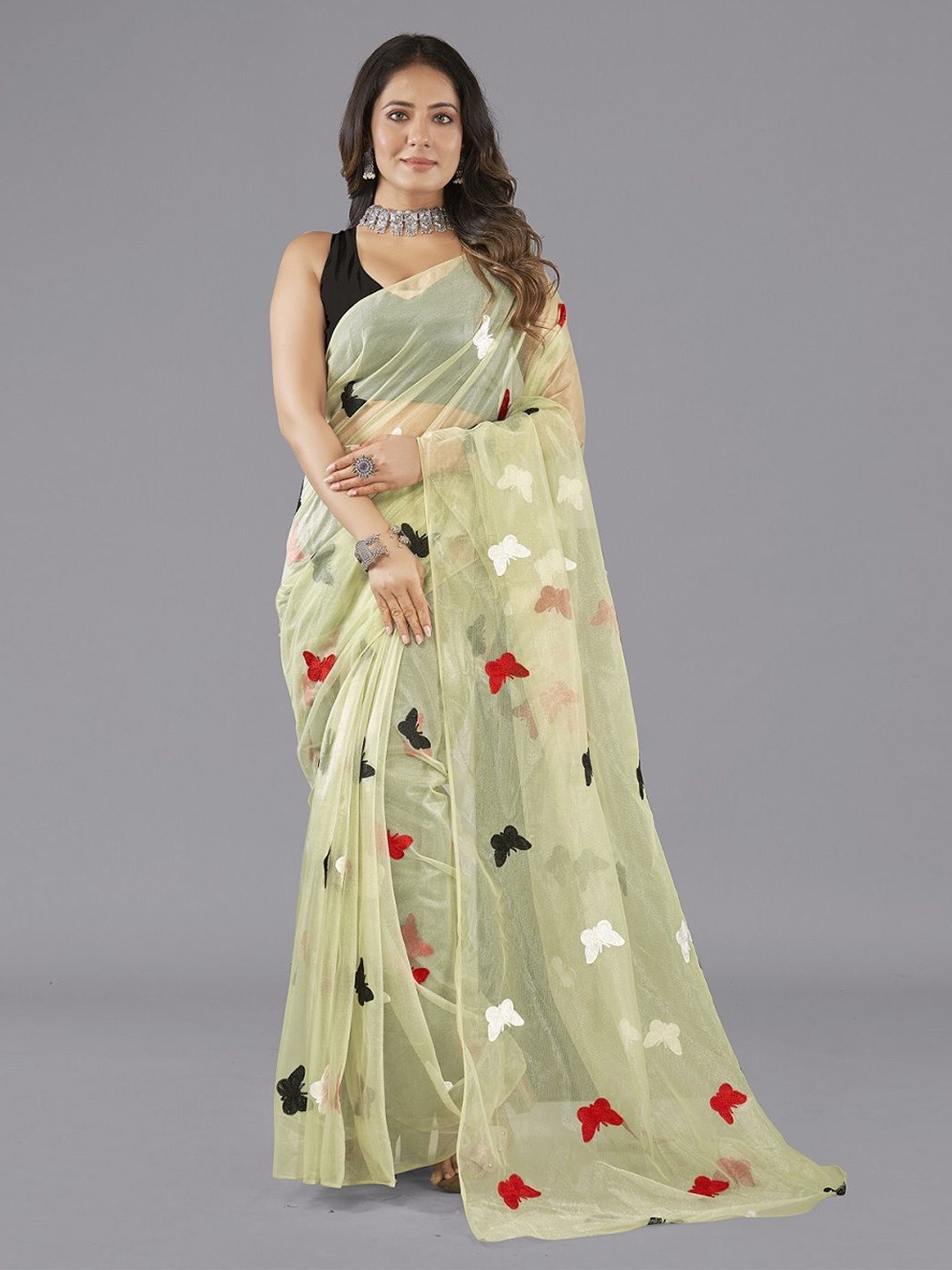 

Aika Embellished Embroidered Net Saree, Lime green