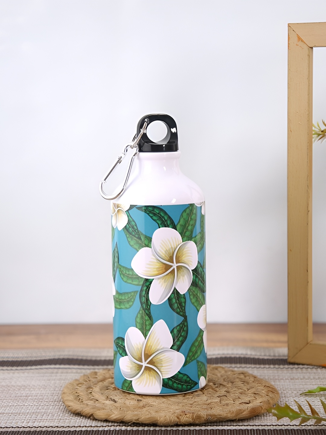 

PENTADECO White & Green Floral Printed Single Wall Vacuum Water Bottle 600 ml