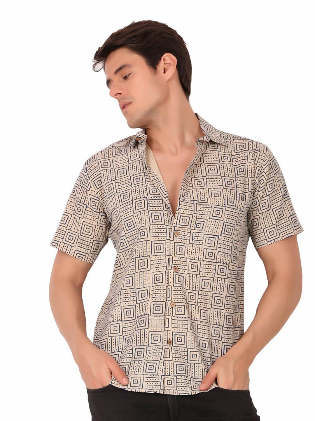 

MOSHI Men Comfort Opaque Printed Casual Shirt, Cream