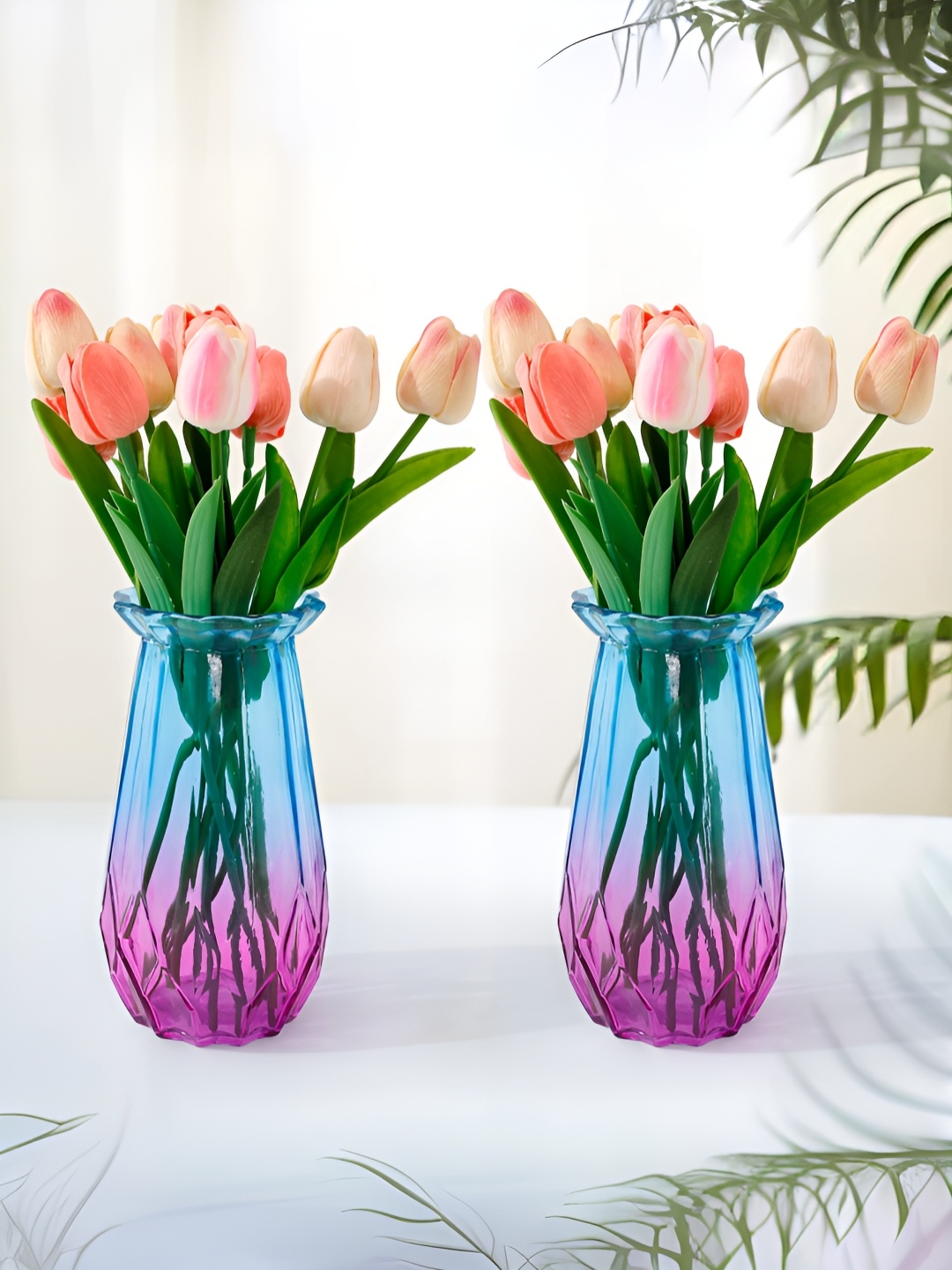 

UMAI Blue & Purple 2 Pieces Glass Textured Vases