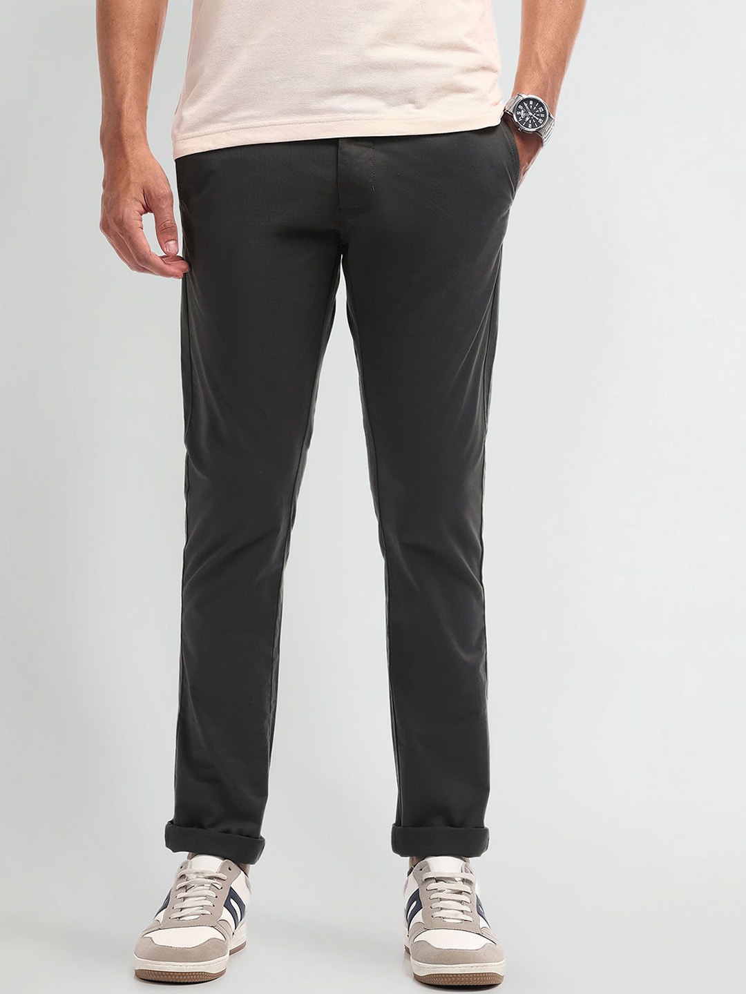 

Arrow Sport Urban Slim Solid Men Slim Fit Regular Trousers, Grey