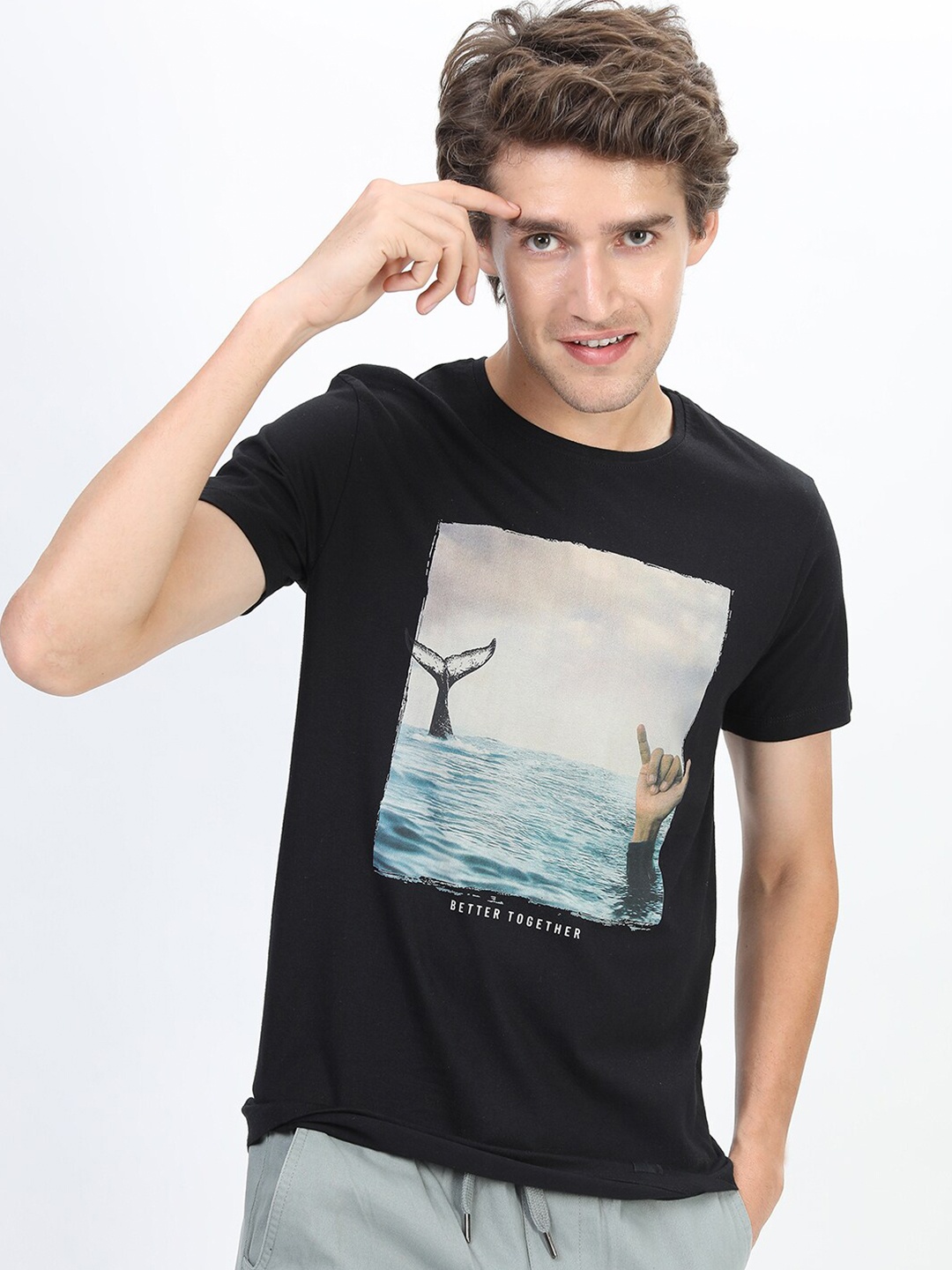 

HIGHLANDER Men Black Printed Slim Fit T-shirt