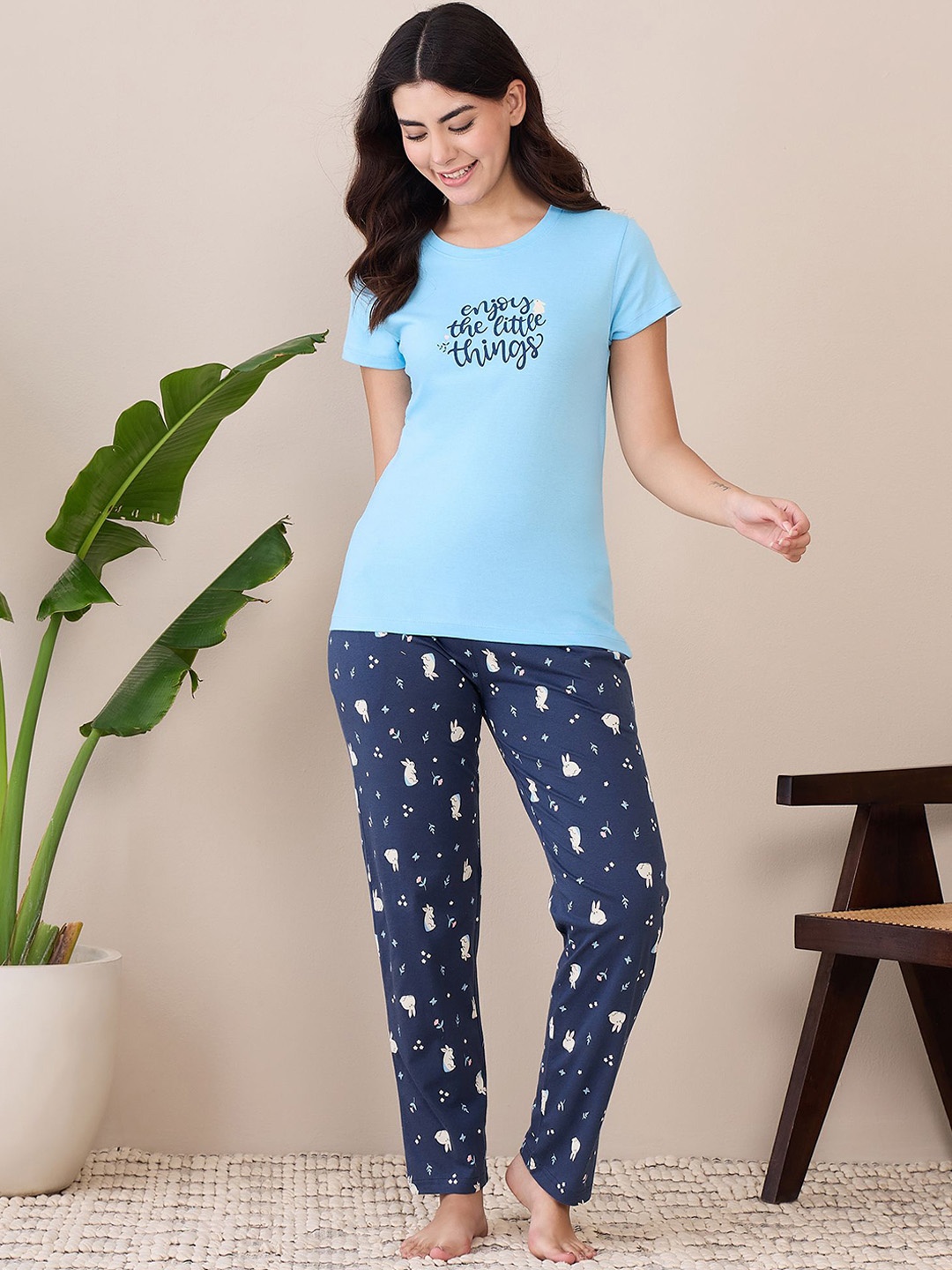 

ETC Women Graphic Printed Night Suit, Blue