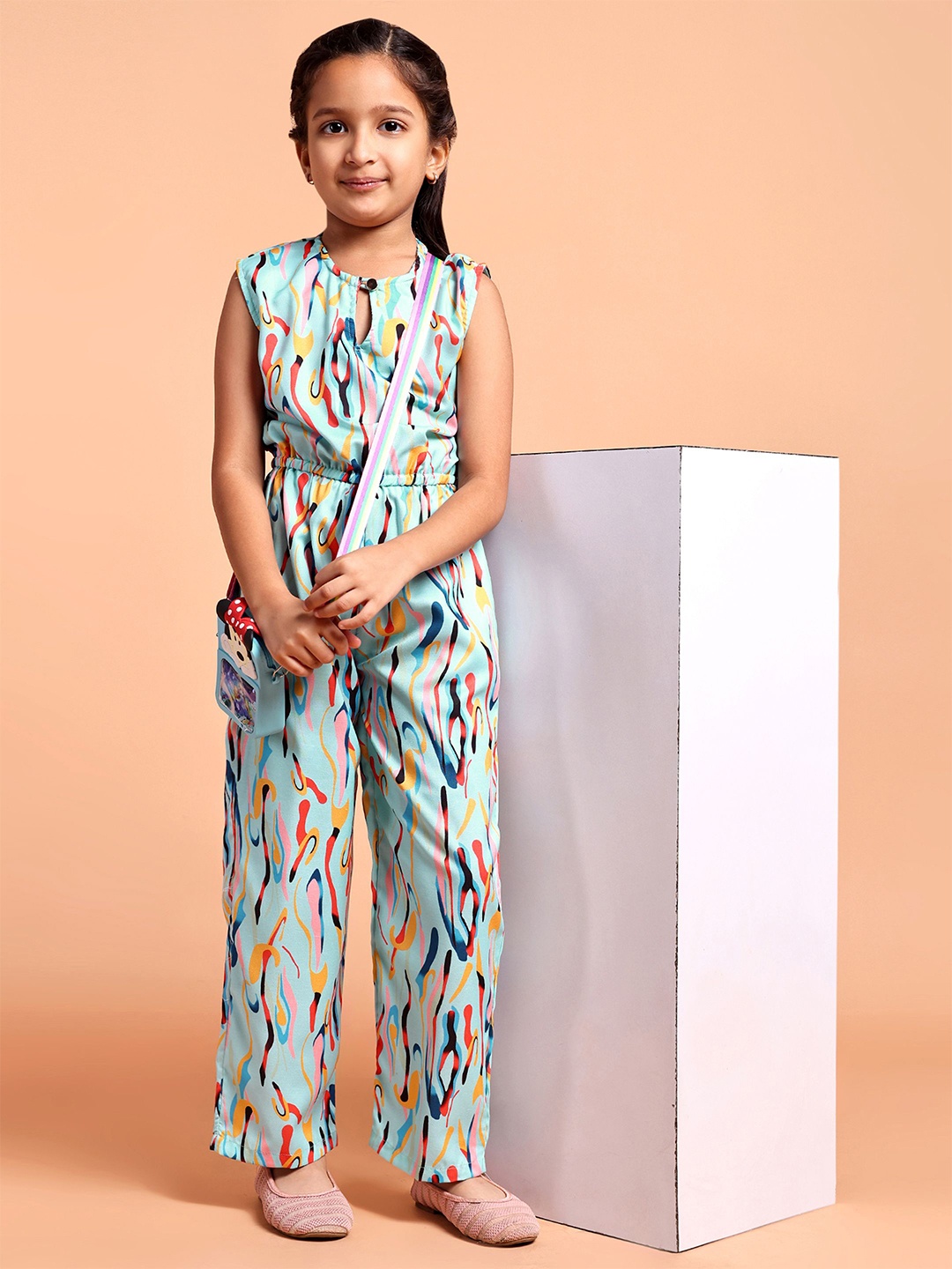

YK Girls Printed Sleeveless Basic Jumpsuit, Green