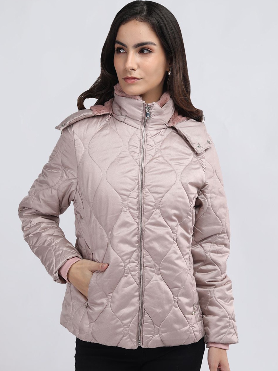 

LURE URBAN Women Outdoor Puffer Jacket, Pink