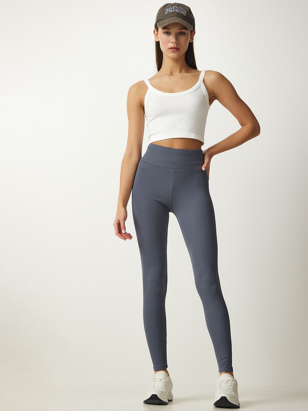 

Happiness istanbul Solid High Rise Tights, Grey