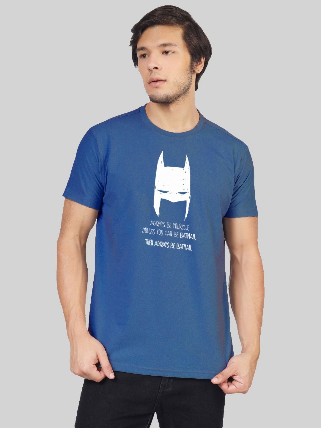 

Greylongg Men Typography Printed Applique T-shirt, Blue