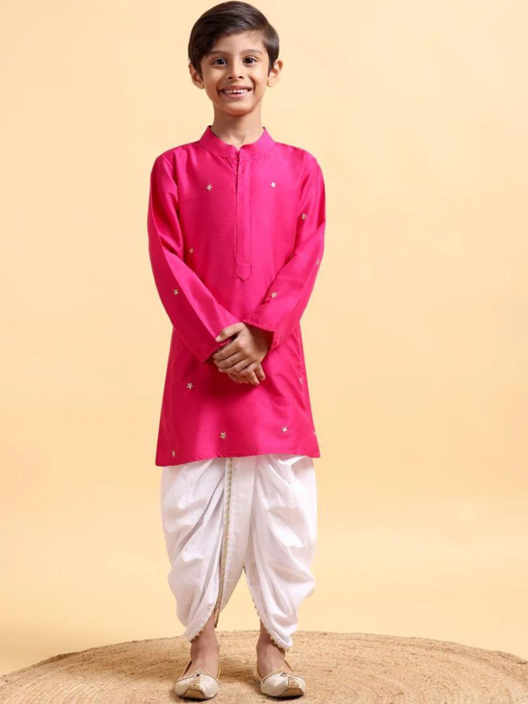 

Mera Rang Boys Embroidered Regular Kurta with Dhoti Pants, Pink