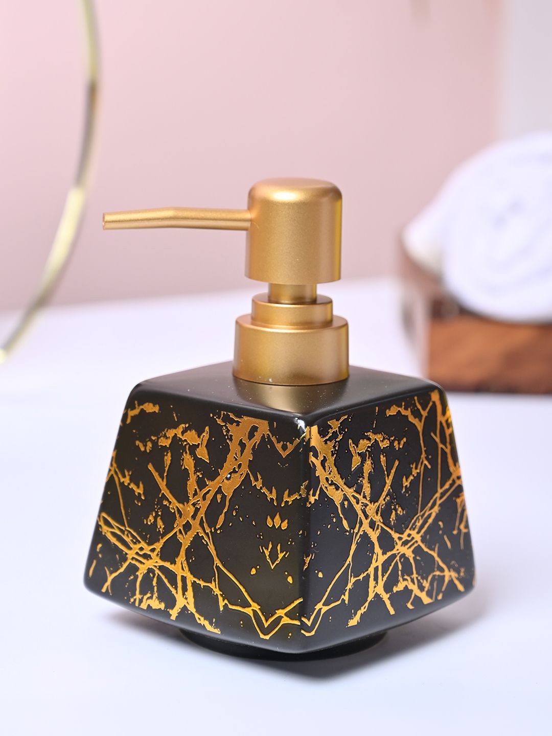 

MARKET99 Grey & Brown Abstract Printed Glossy Ceramic Soap Dispenser