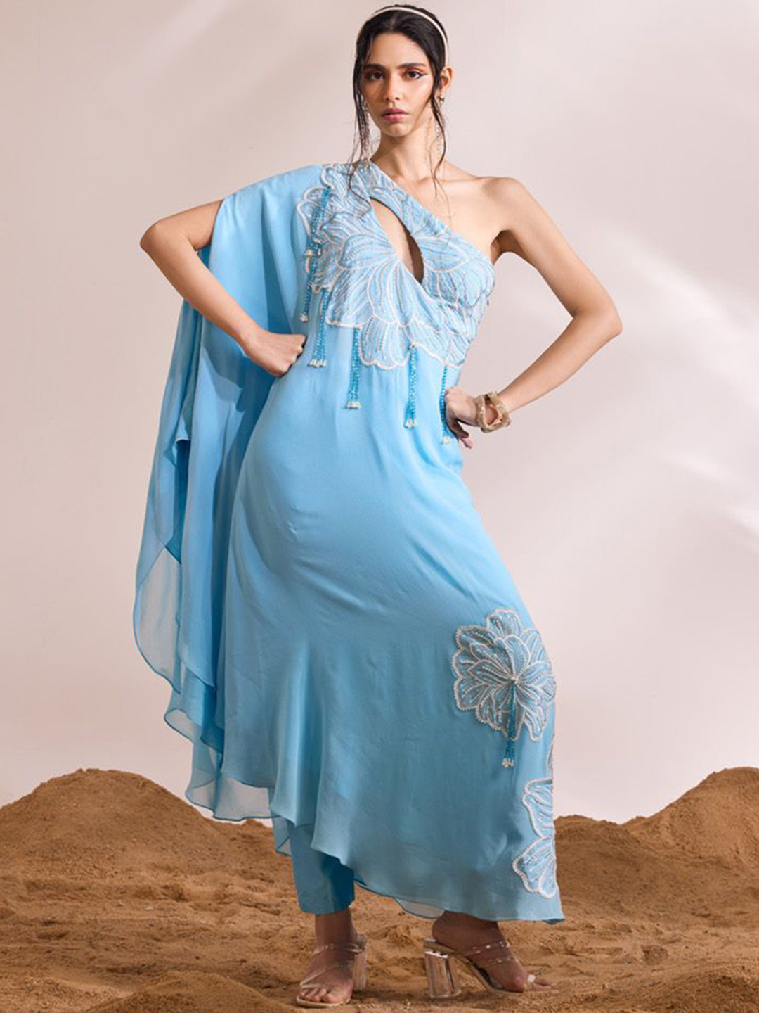 

DIVYA AGGARWAL Embellished One Shoulder Tunic With Trouser, Blue