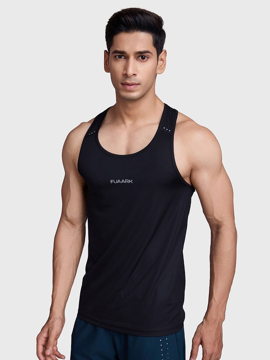 

FUAARK Checked Scoop Neck Innerwear Gym Vests Checks-R_Tank-Black-S