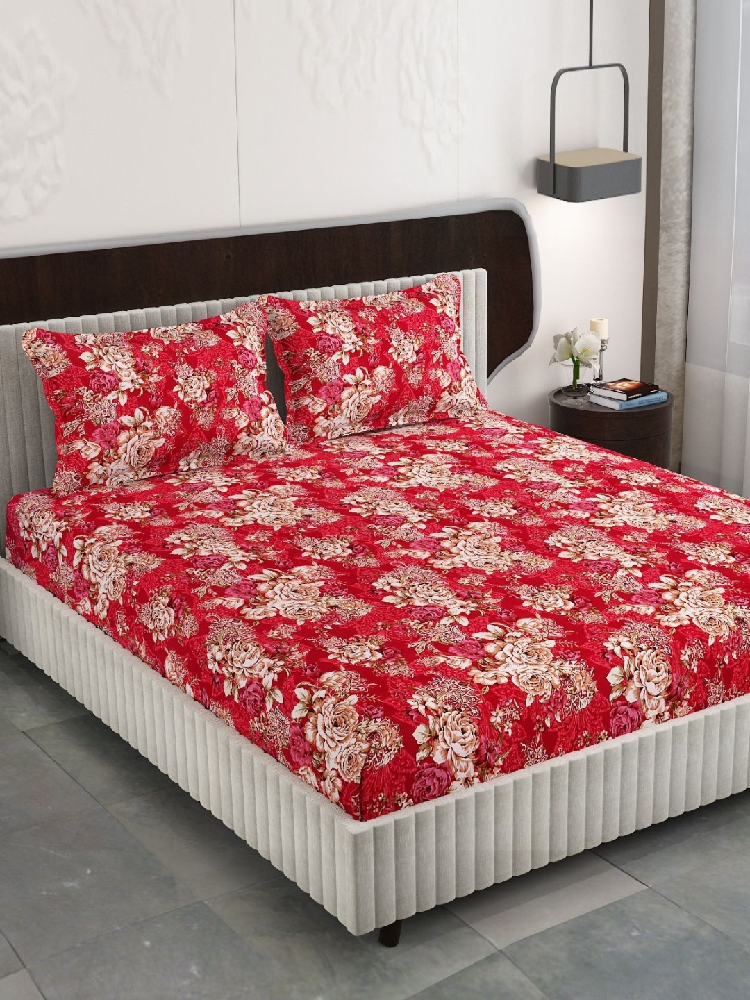 

FINE TEX WORLD Red & Beige Floral 210TC Microfiber Fitted King Bedsheet & 2 Pillow Covers