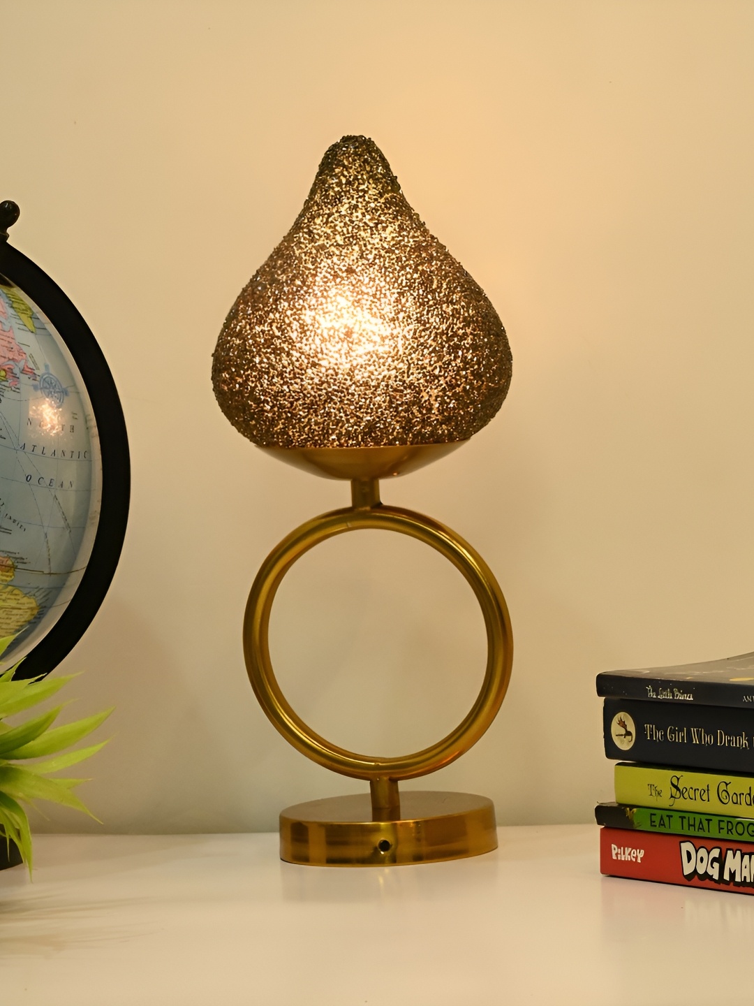 

Afast Grey & Gold Toned Textured Traditional Abstract Glass Table Lamp