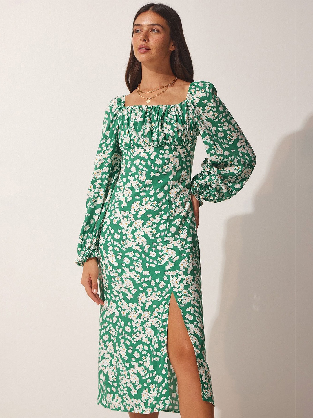 

Happiness istanbul Puff Sleeve Floral Sheath Midi Dress, Green