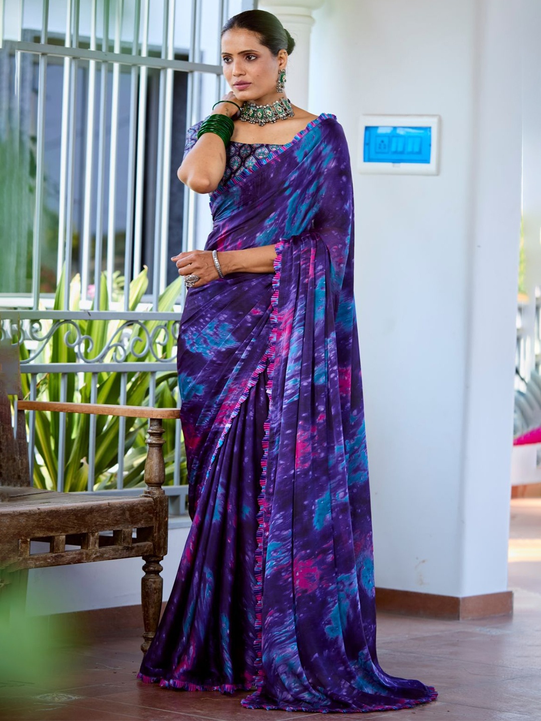 

CHUDIYA Satin Saree, Blue