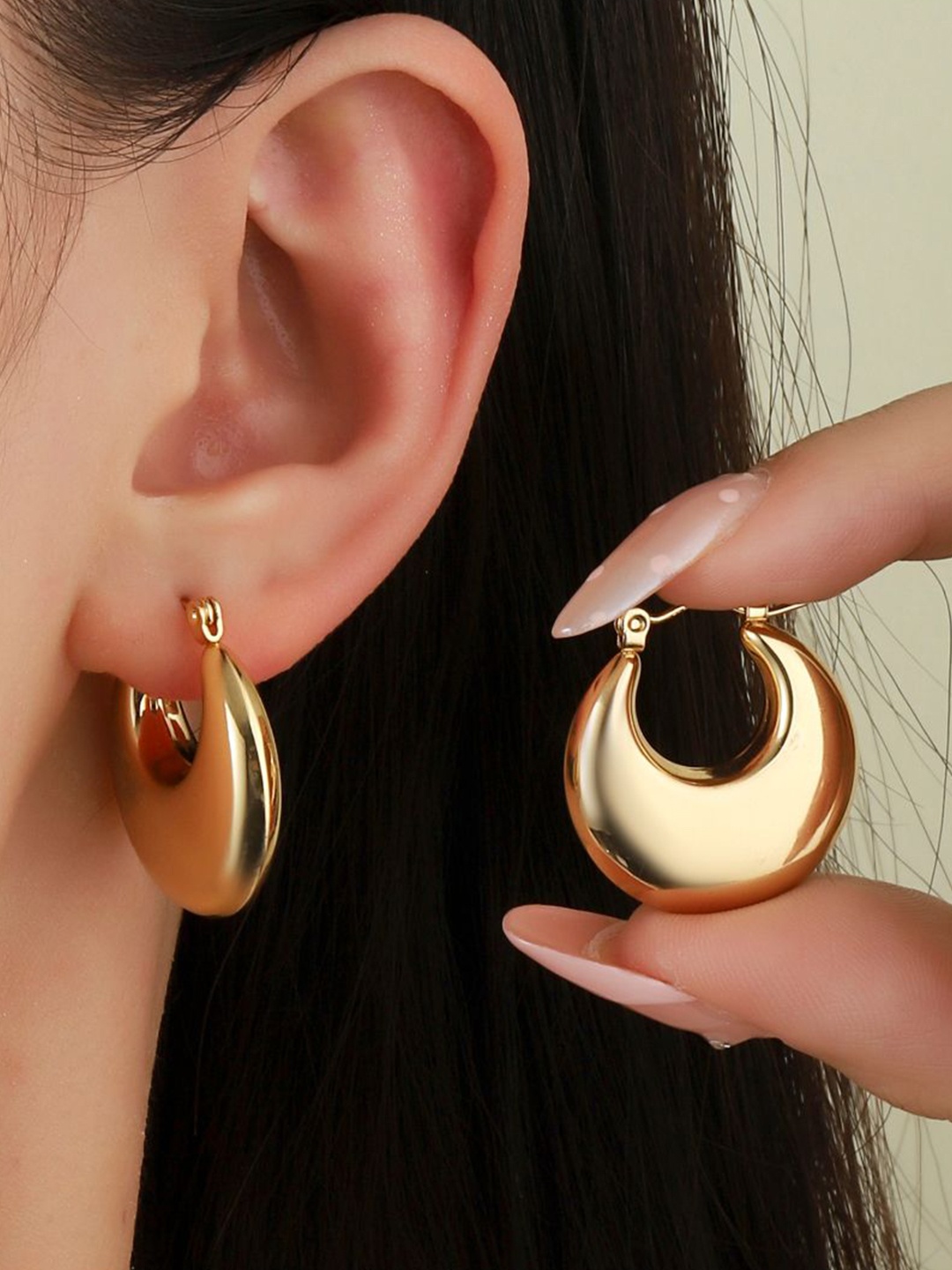 

SALTY Baggy Stainless Steel Hoop Earrings, Gold