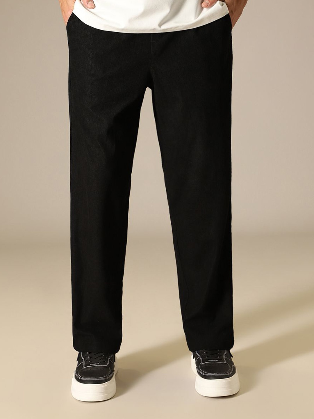 

Banana Club Men Solid Cotton Relaxed Corduroy Trousers, Black