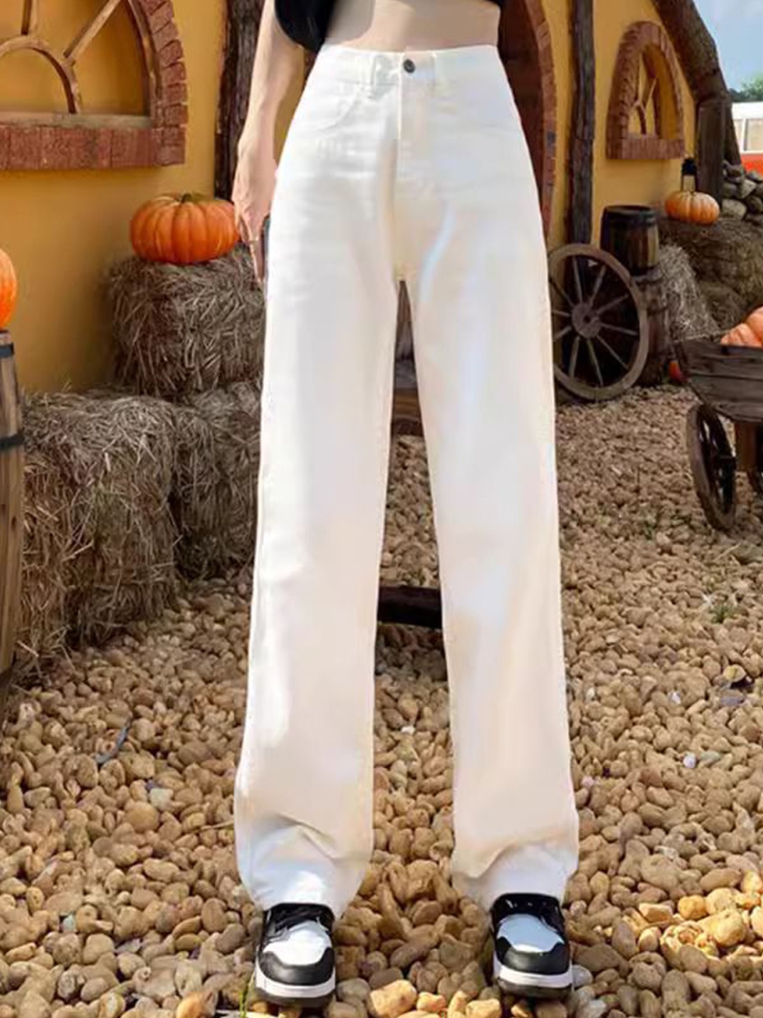 

StyleCast Women Straight Fit High-Rise Jeans, White