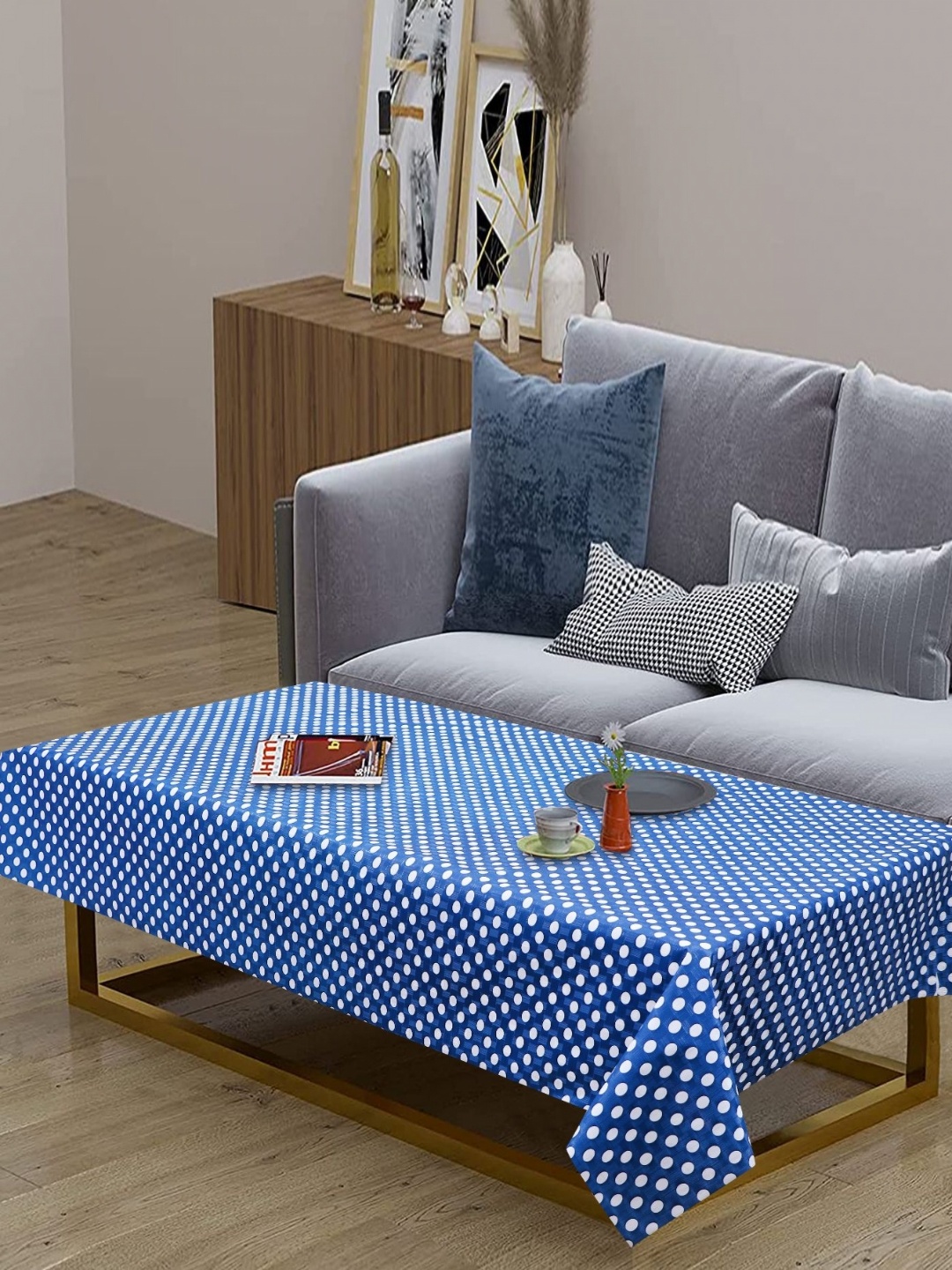 

LooMantha Blue Geometric Printed Waterproof 4-Seater Table Cover