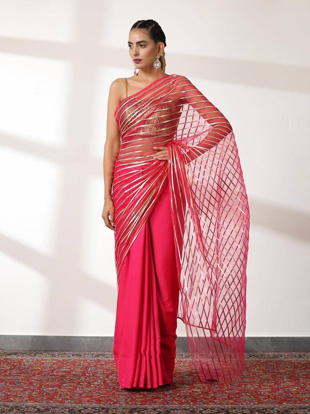 

Swtantra Striped Gotta Patti Satin Saree, Pink