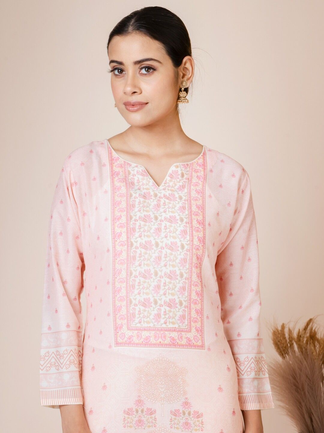 

SARSO Ethnic Motifs Printed Notch Neck Straight Kurta, White