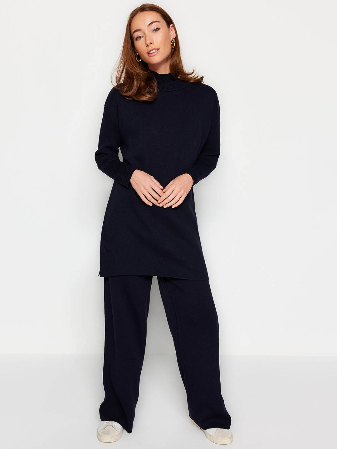 

Trendyol Ribbed High Neck Acrylic Sweatshirt & Trousers, Navy blue