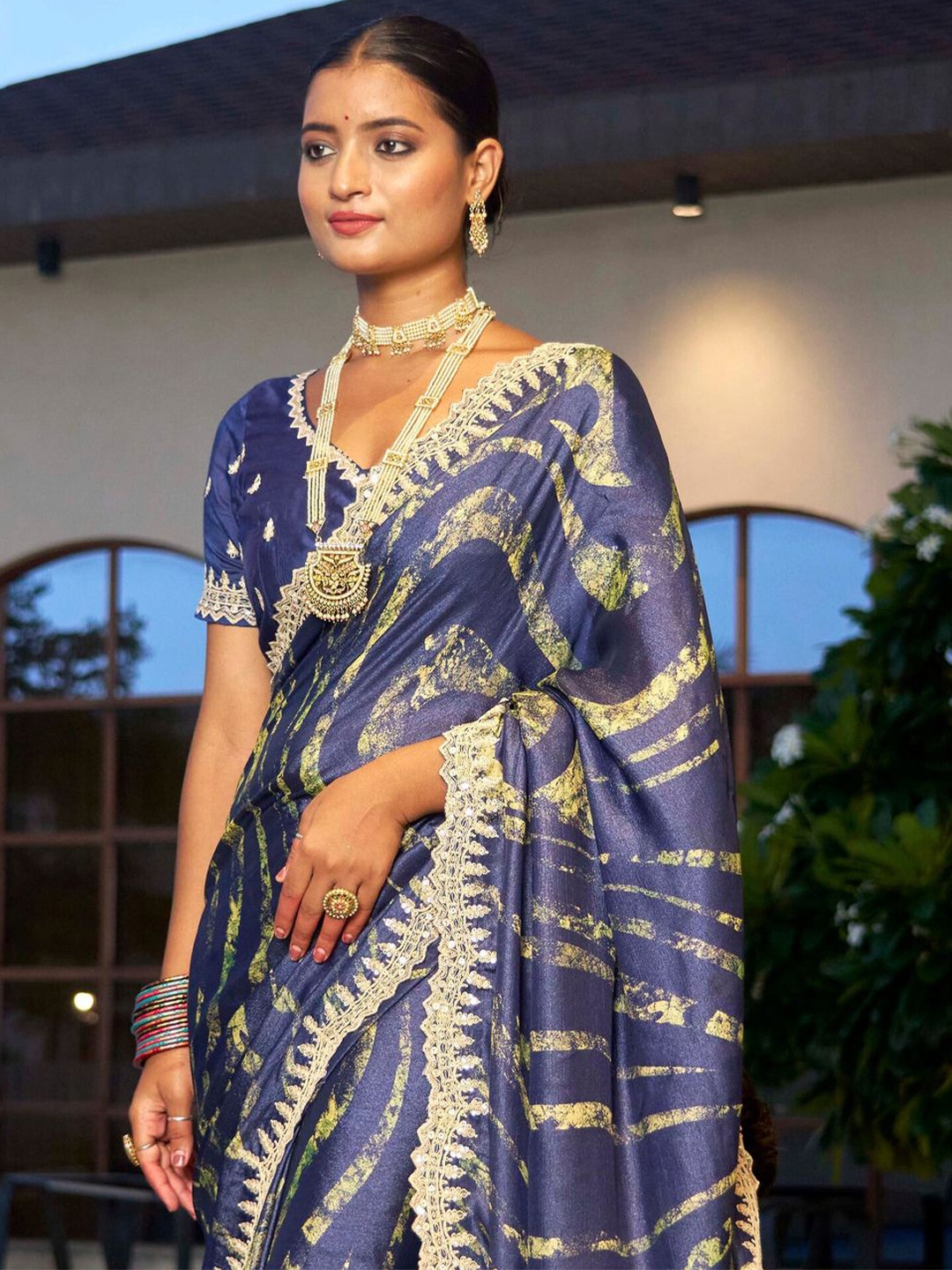 

CHUDIYA Pure Chiffon Fusion Saree, Green