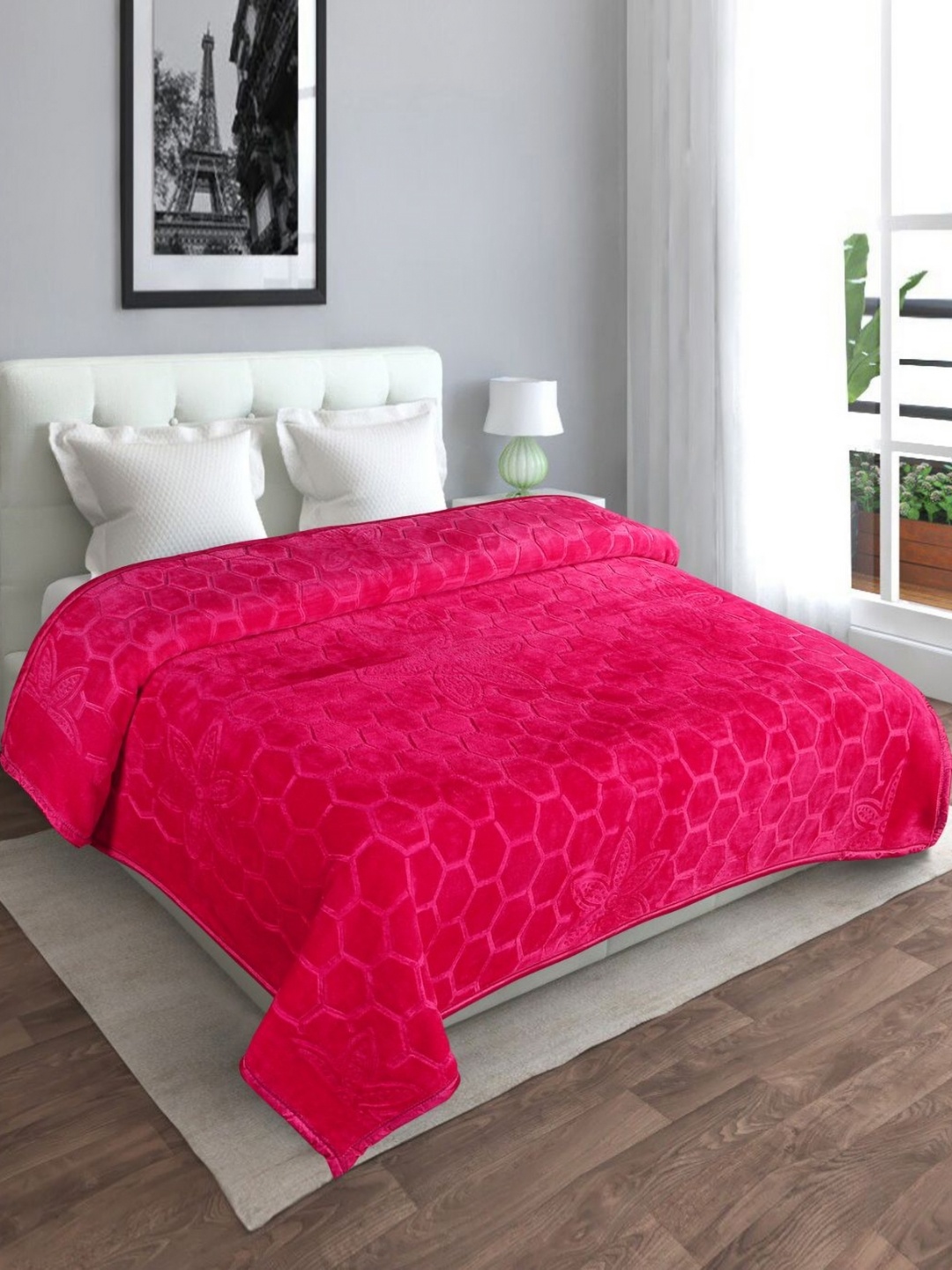 

LA VERNE Pink Geometric Mild Winter 400 GSM Double Bed Blanket